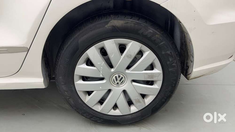 Volkswagen Ameo 1.2 Mpi Comfortline Plus, 2016, Cng & Hybrids