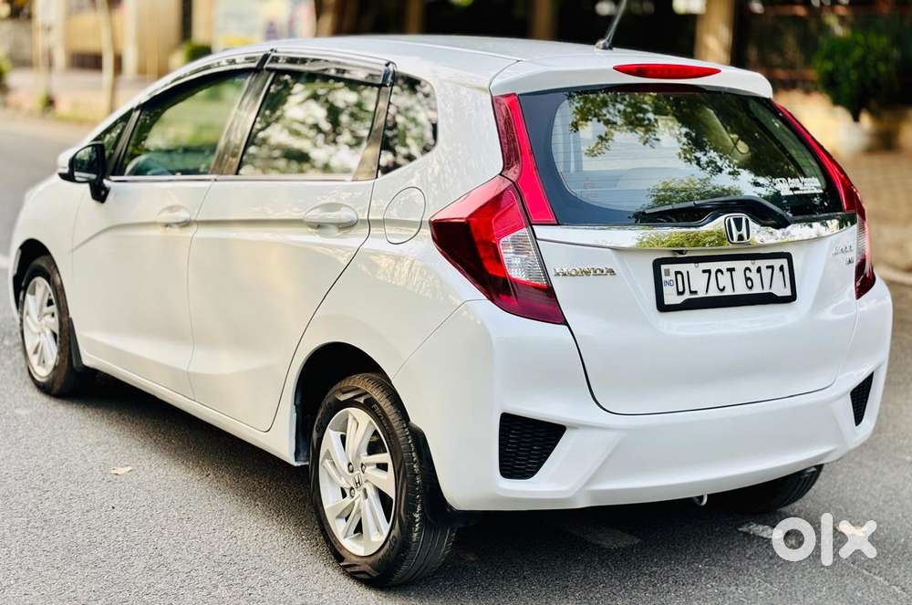 Honda Jazz V Mt Privilege, 2015, Petrol