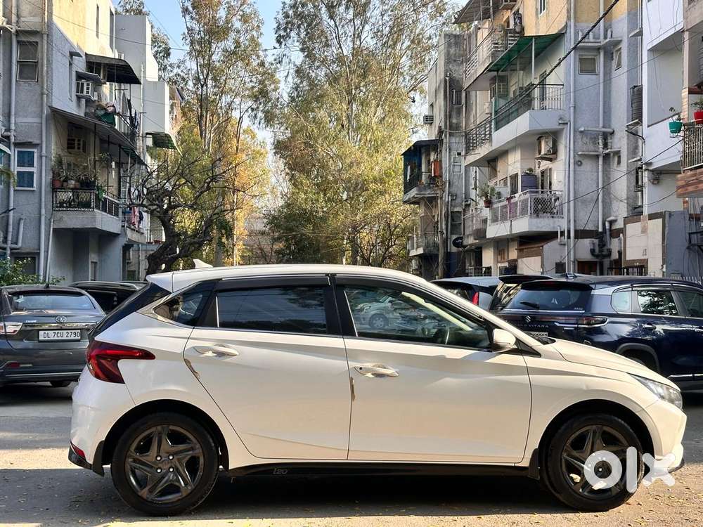 Hyundai I20 Sportz 1.2 Mt, 2022, Cng & Hybrids
