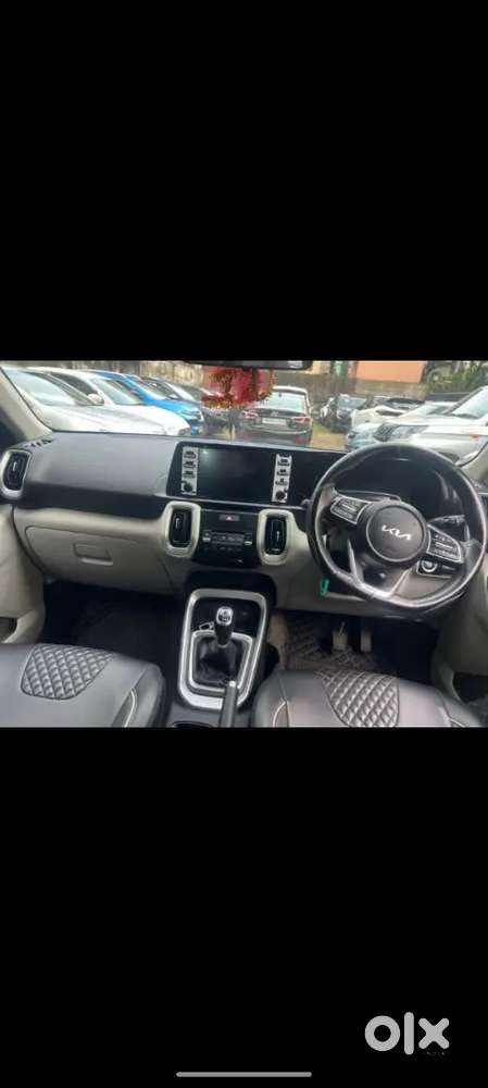 As A New Showroom Condition. All Pepar R Available.