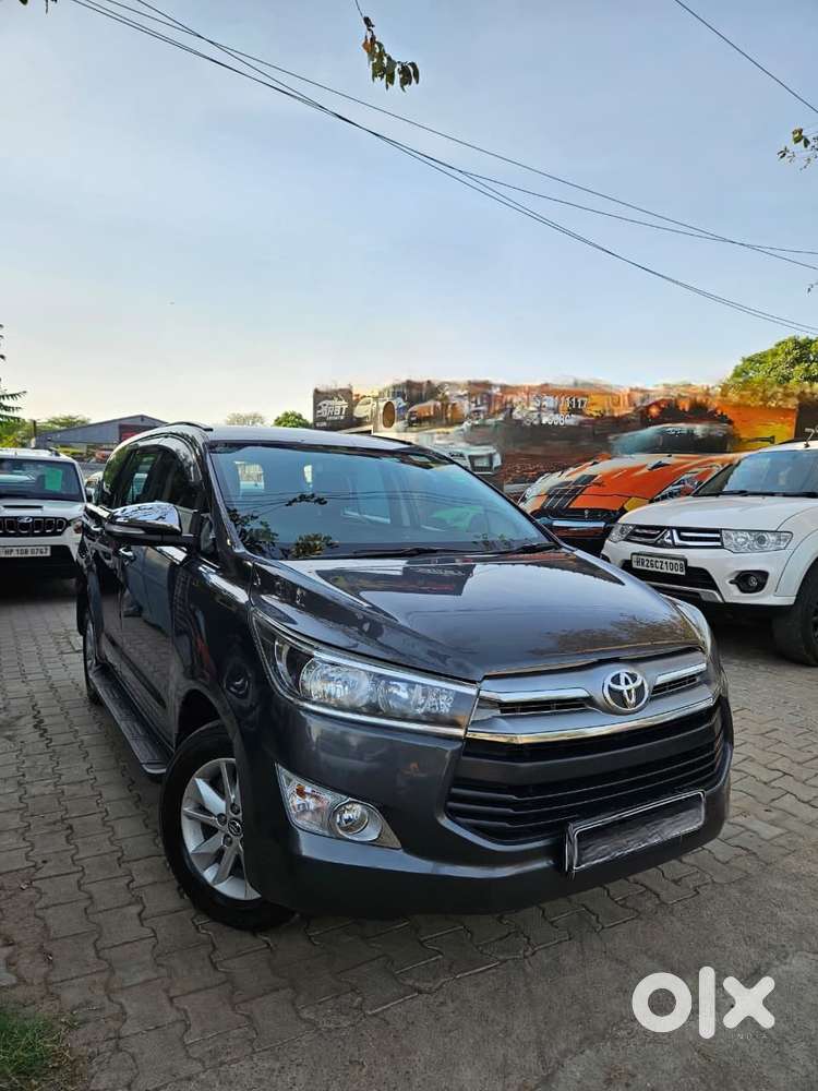 Toyota Innova Crysta 2.8 Gx At, 2017, Diesel