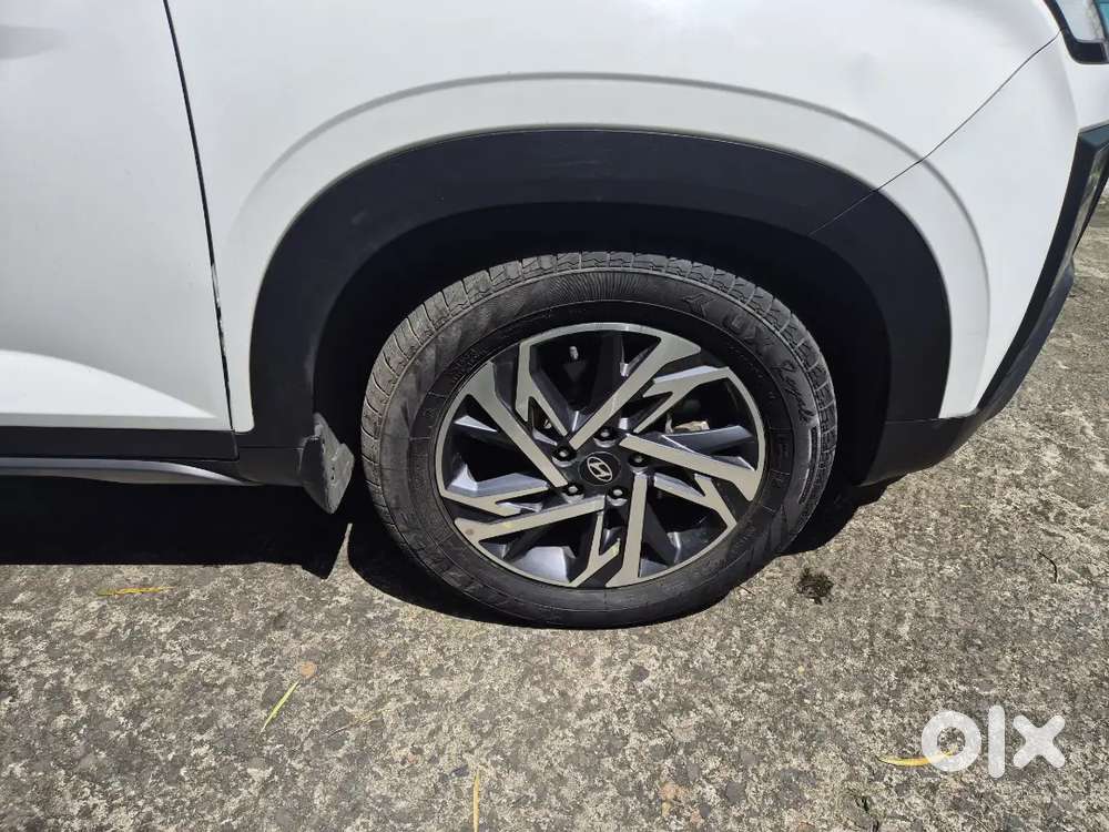 Hyundai Creta Sx (o)  2025  Petrol  Sunroof + Adas