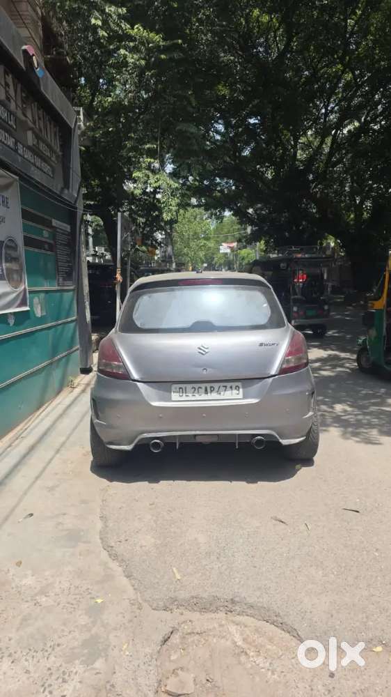 Maruti Suzuki Swift 2012