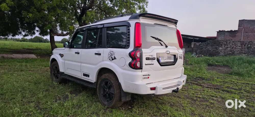 Mahindra Scorpio S10 Mhawk  2016  Automatic  Excellent Condition .