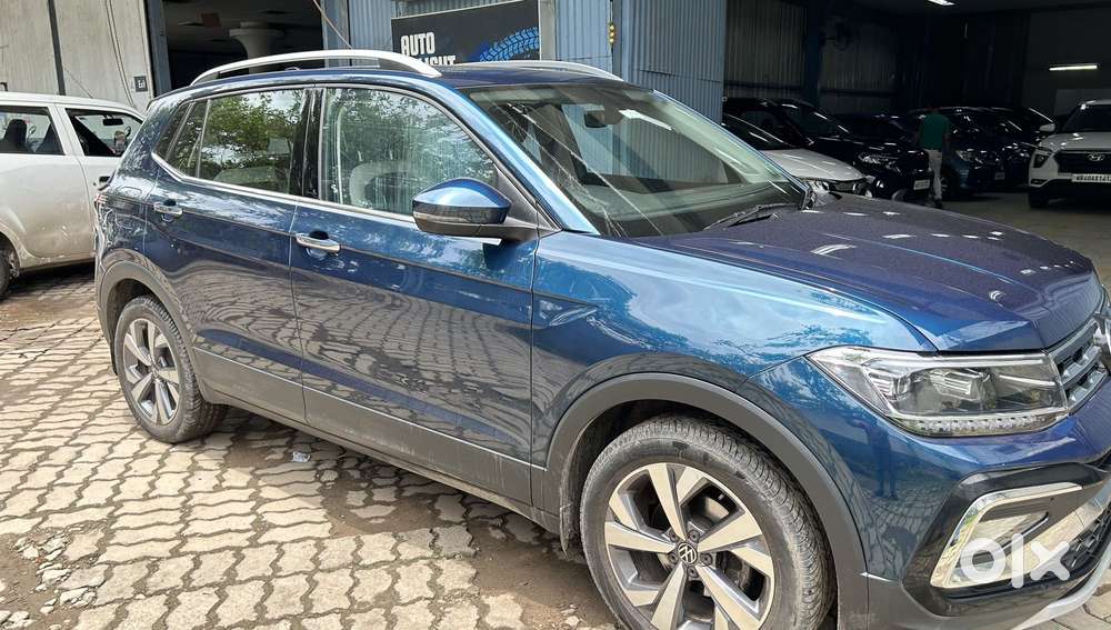 Volkswagen Taigun 1.0 Tsi Topline At, 2023, Petrol