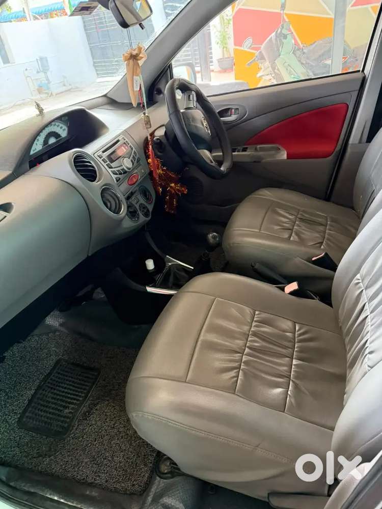 Toyota Etios 1.5 High 2011