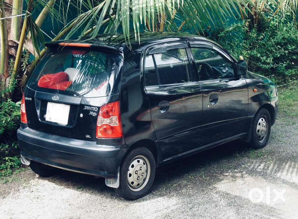 Hyundai 2010 Manual Petrol Car