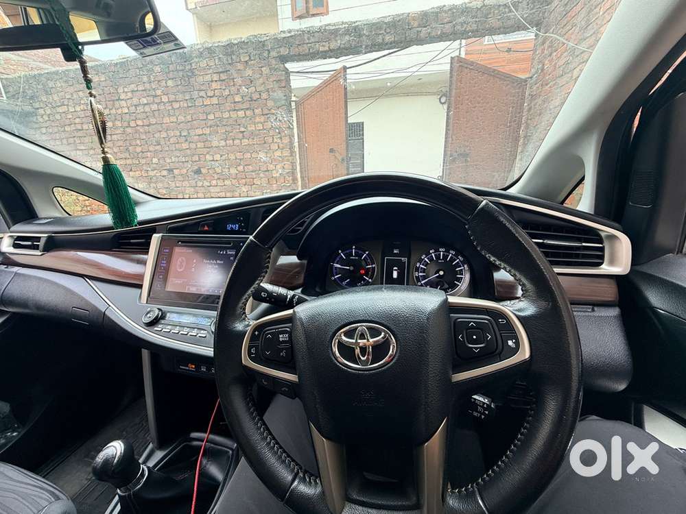 Toyota Innova Crysta Diesel 2020