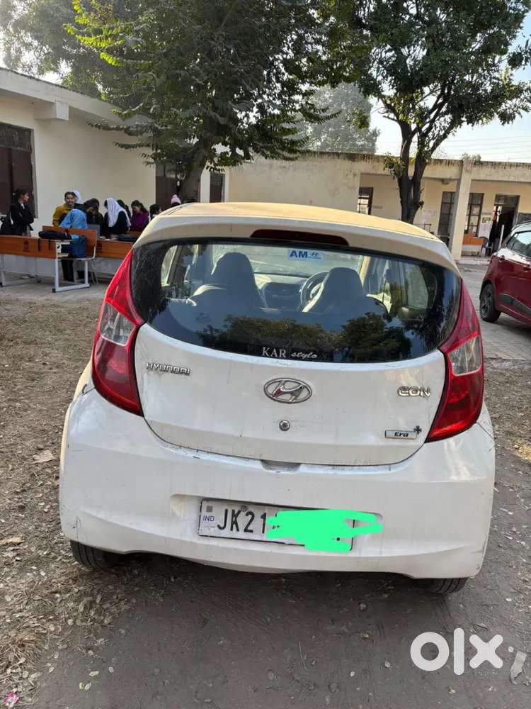 Hyundai Eon 2013 Petrol Well Maintained