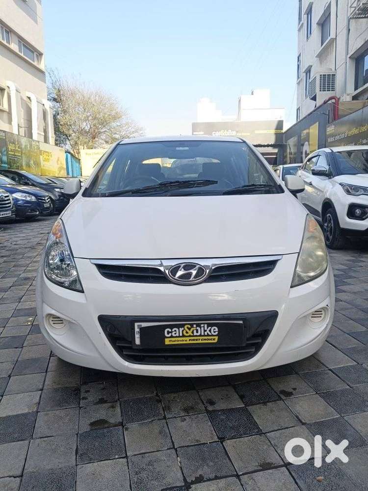 Hyundai I20 2009-2011 Magna, 2012, Petrol
