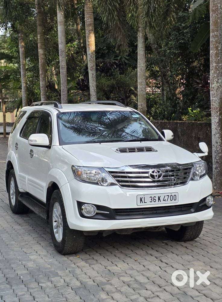 Toyota Fortuner 3.0 4x2 Automatic, 2013, Diesel