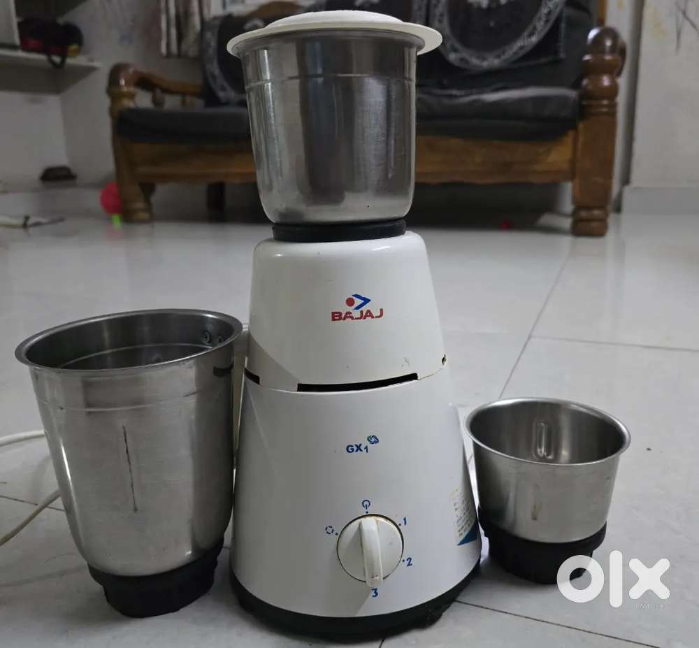 Grinder with utensils