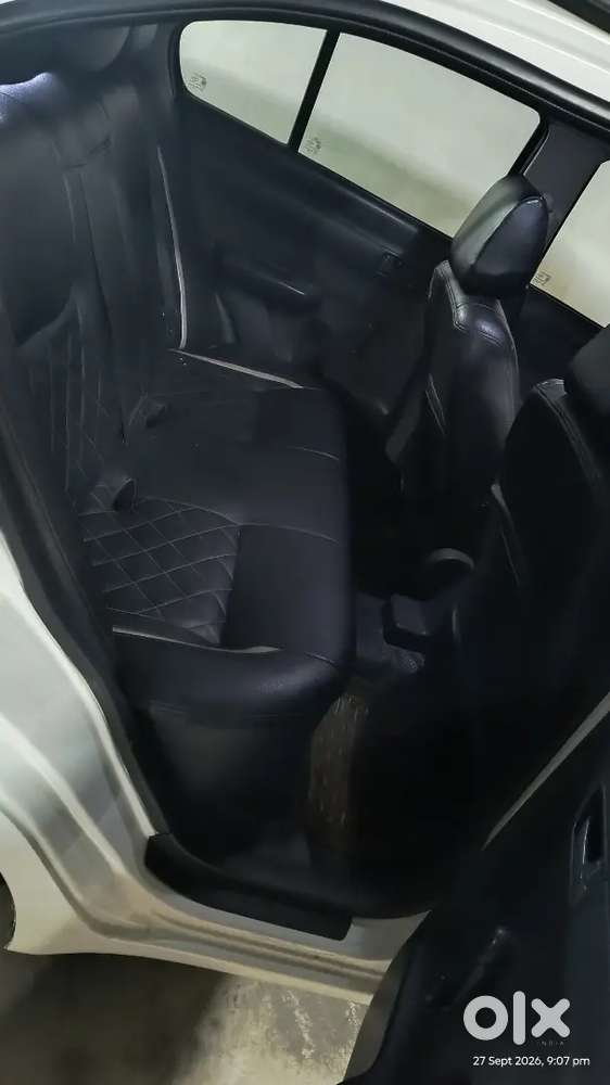 Maruti Suzuki Dzire 2015