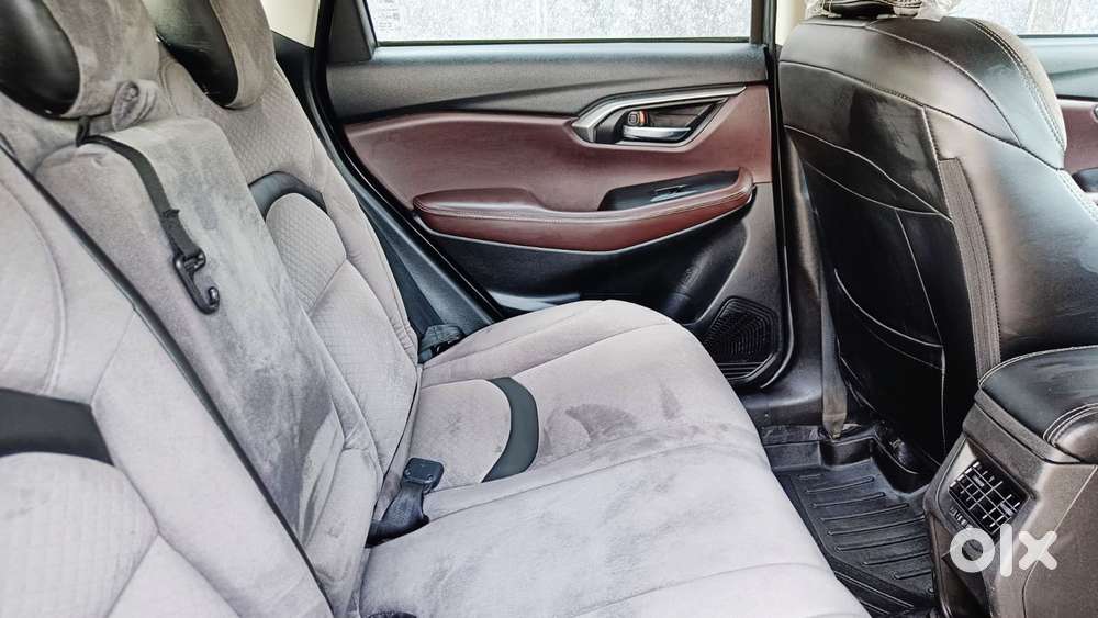 Maruti Suzuki Grand Vitara 1.5 Sigma Smart Hybrid, 2024, Petrol