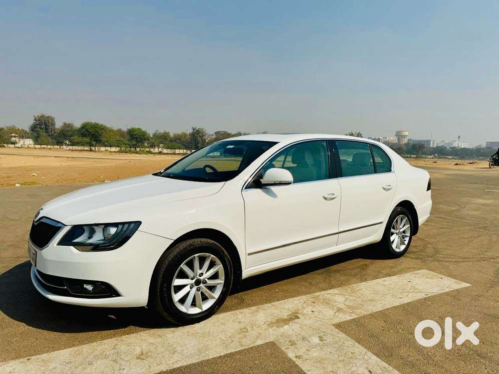 Skoda Superb 1.8 Elegance Tsi At, 2014, Petrol