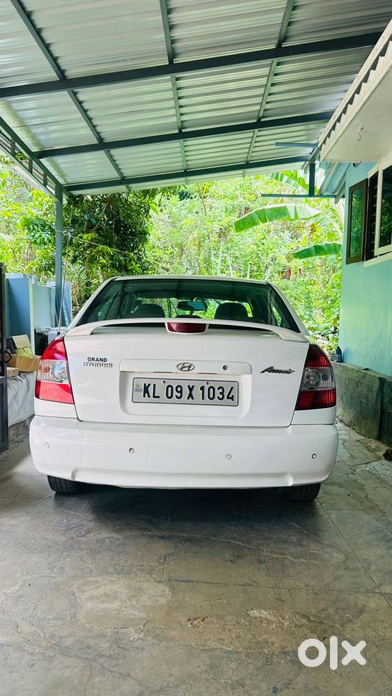 Hyundai Accent Petrol Manual 2009