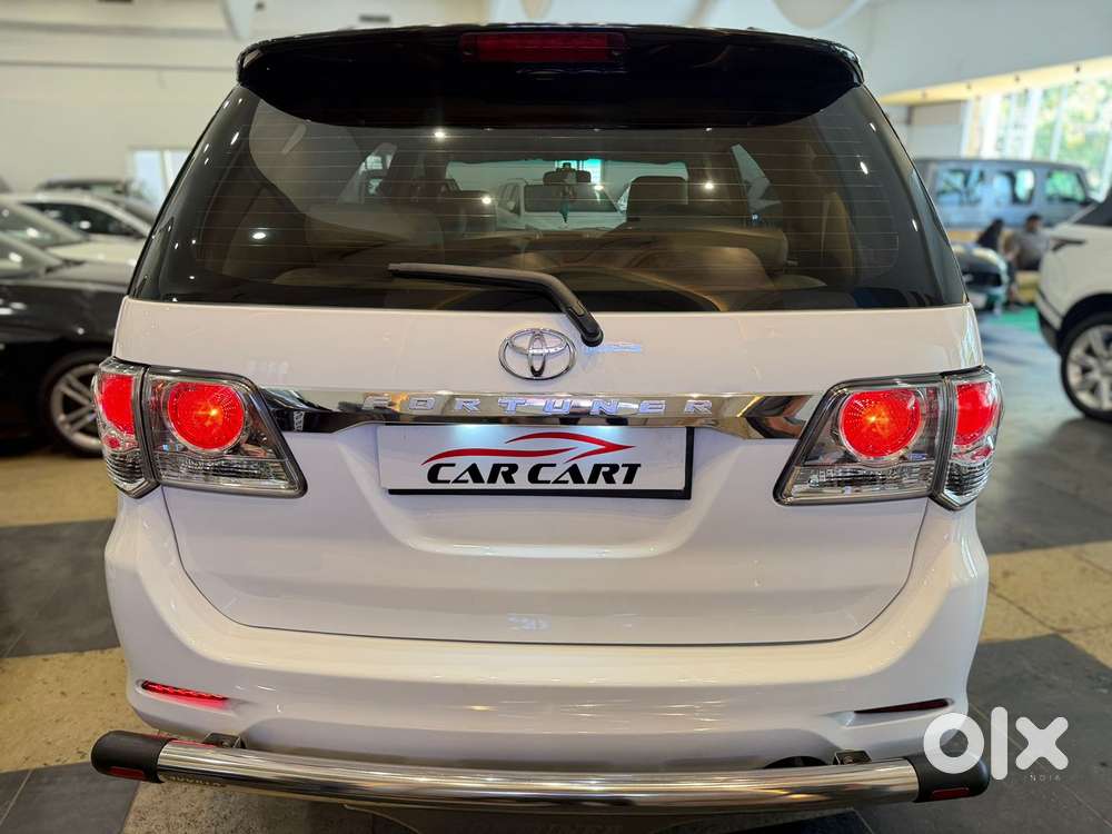 Toyota Fortuner 3.0 4x4 Manual, 2011, Diesel