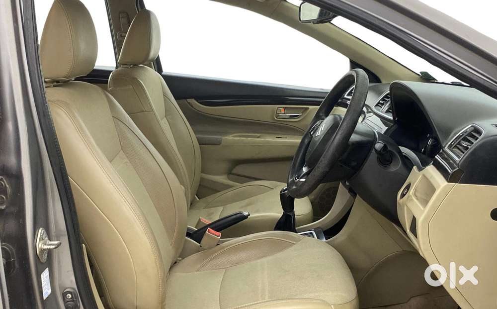 Maruti Suzuki Ciaz 2014-2017 Zxi, 2015, Petrol