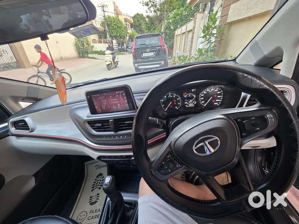 2022 Tata Altroz 1.2 Xt