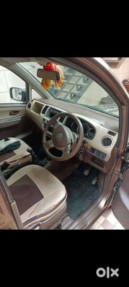 Own Second 
Key 2
Ac Child 
Vimo Chalu
Petrol Cng
Rs-1.60.000