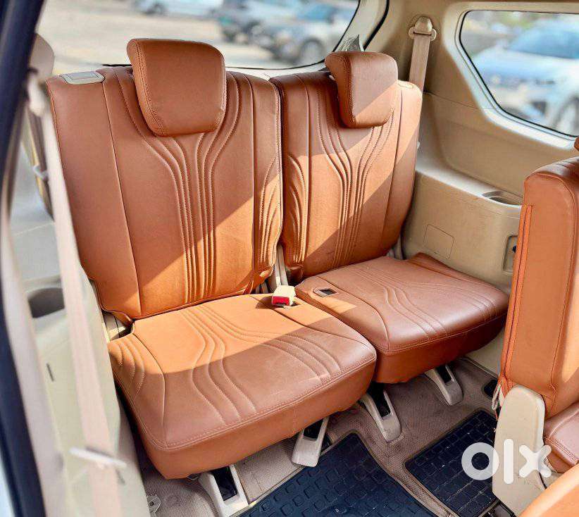 Maruti Suzuki Ertiga 1.5 Vxi, 2021, Petrol