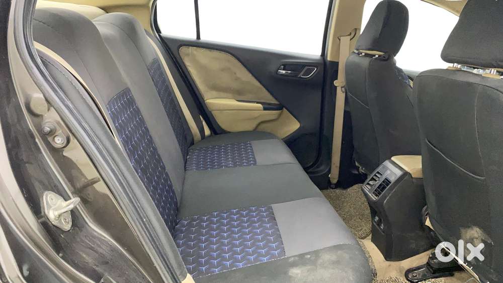Honda City I-vtec V, 2018, Petrol