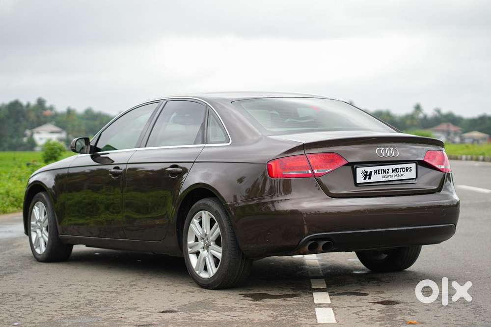 Audi A4 2.0 Tdi Premium With Sunroof, 2011, Diesel