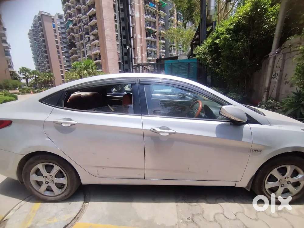 Hyundai Verna 2013 Petrol 100000 Km Driven