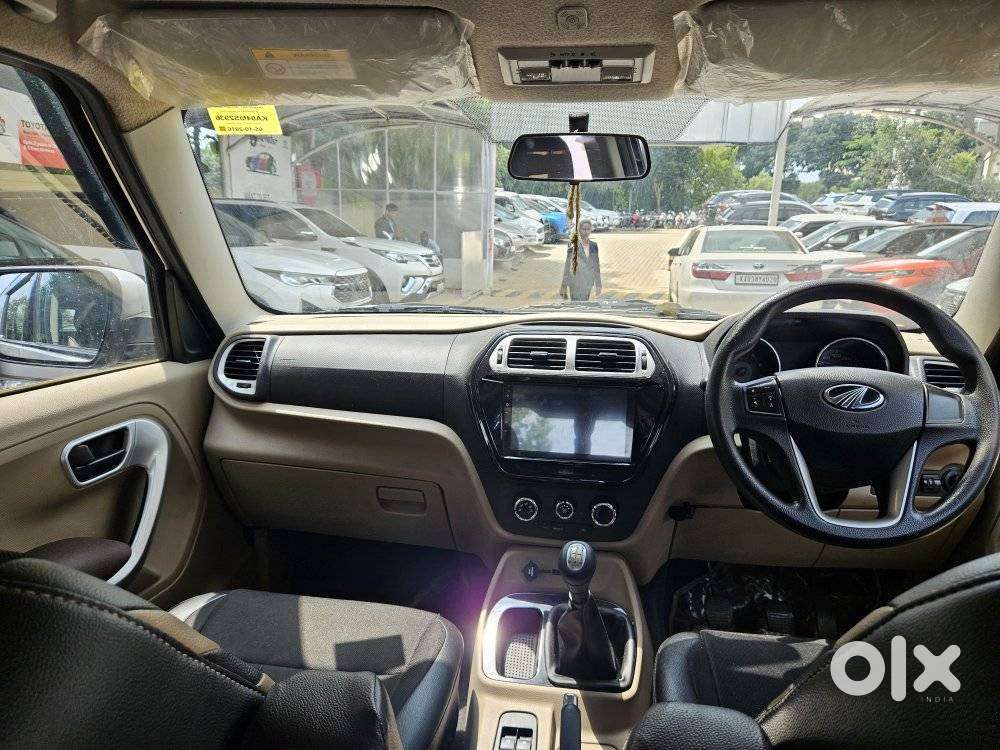 Mahindra Tuv 300 T8, 2016, Diesel