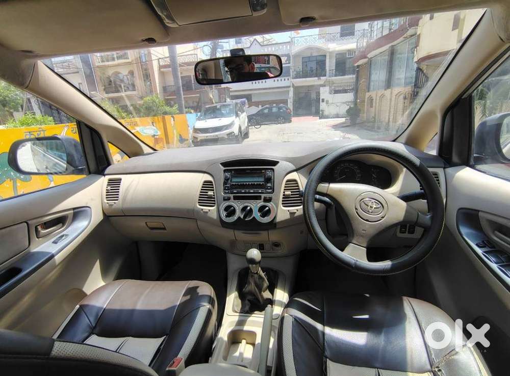 Toyota Innova 2004-2011 2.0 G (petrol) 8 Seater Bs Iv, 2009, Diesel