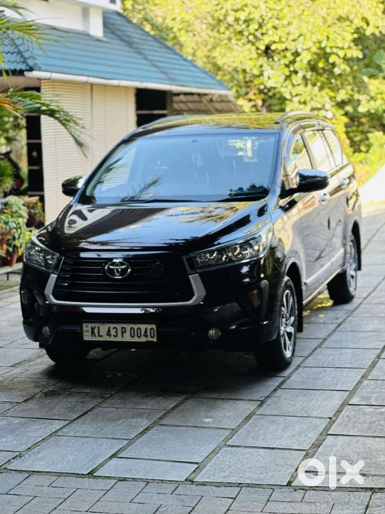 Toyota Innova Crysta 2.4 G Plus Mt 7 Str, 2021, Diesel