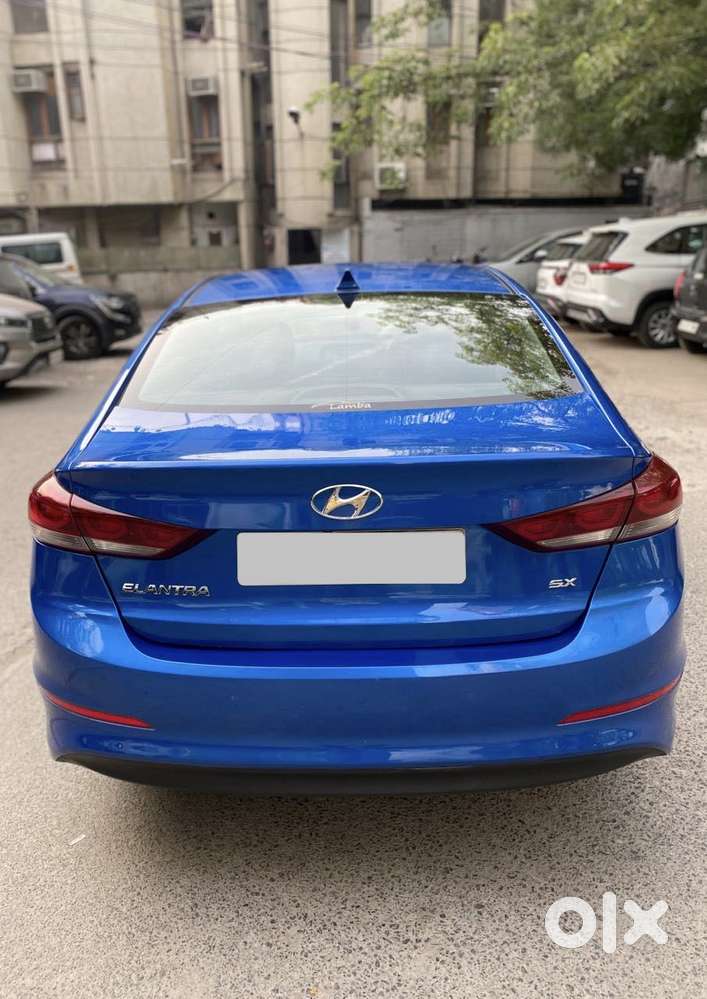 Hyundai New Elantra [2016-2019] 1.6 Crdi Sx (o) Mt, 2017, Diesel