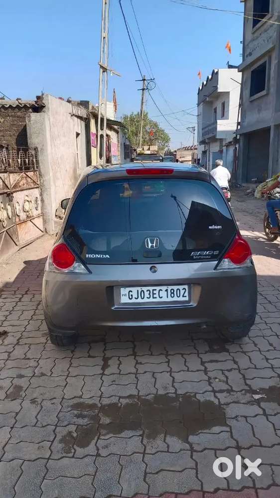 Honda Brio Vx At 2011