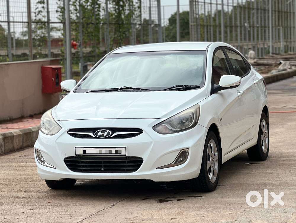 Hyundai Verna 1.4 Vtvt Ex, 2013, Petrol