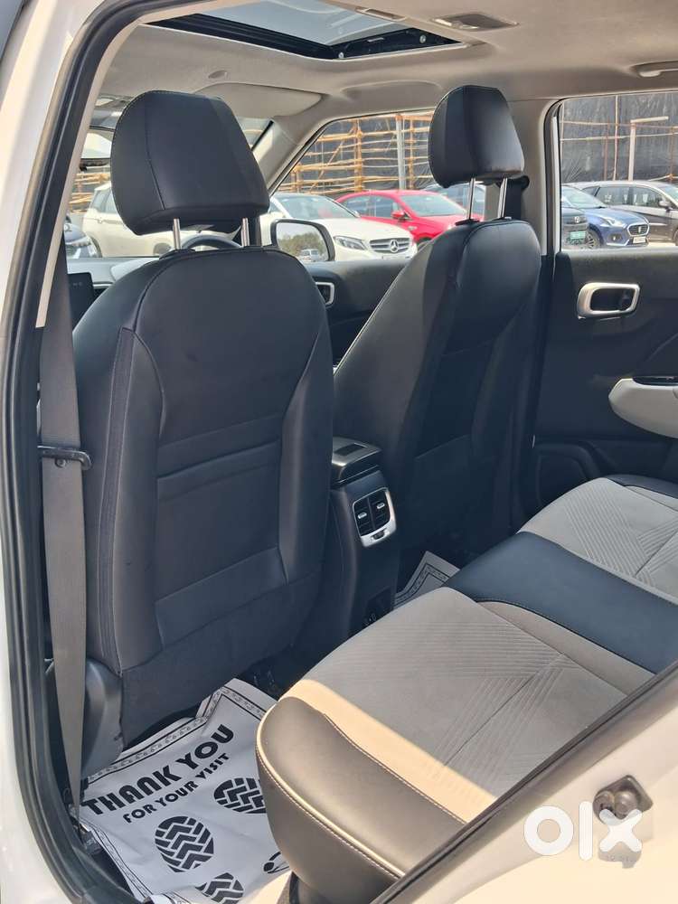 Hyundai Venue 1.0 Sx (o) Turbo Dct, 2023, Petrol