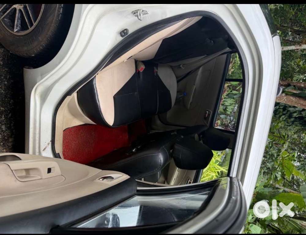 Maruti Suzuki Dzire 2012 Petrol Well Maintained