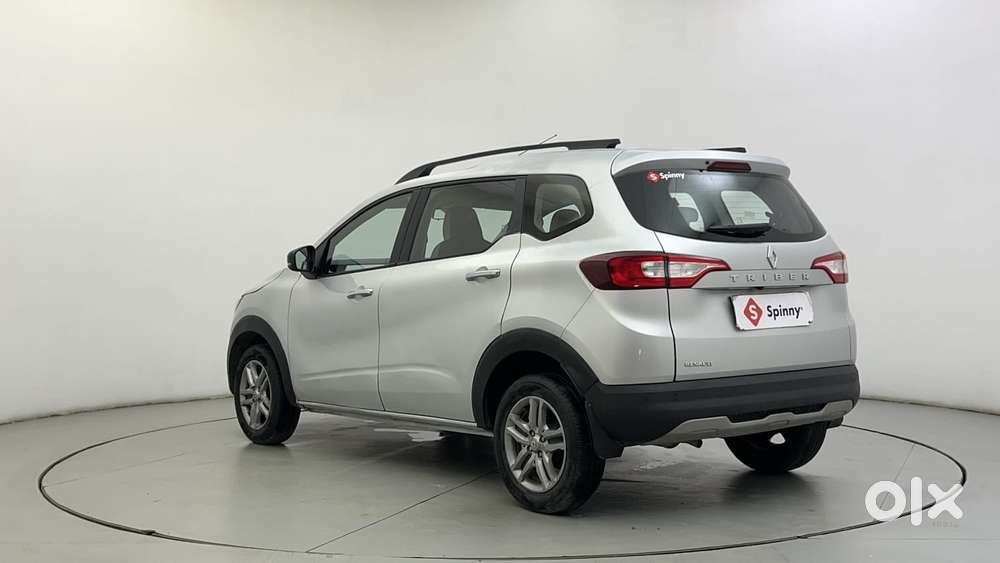 Renault Triber Rxz, 2023, Petrol
