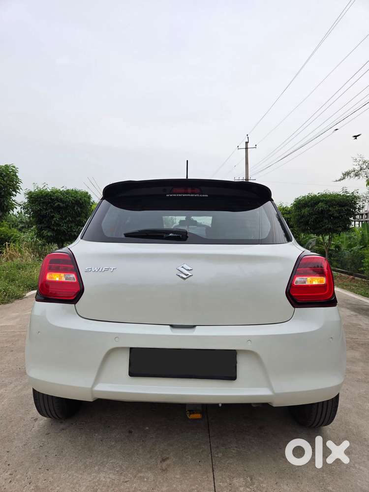 Maruti Suzuki Swift Zxi Plus Dual Tone, 2023, Petrol