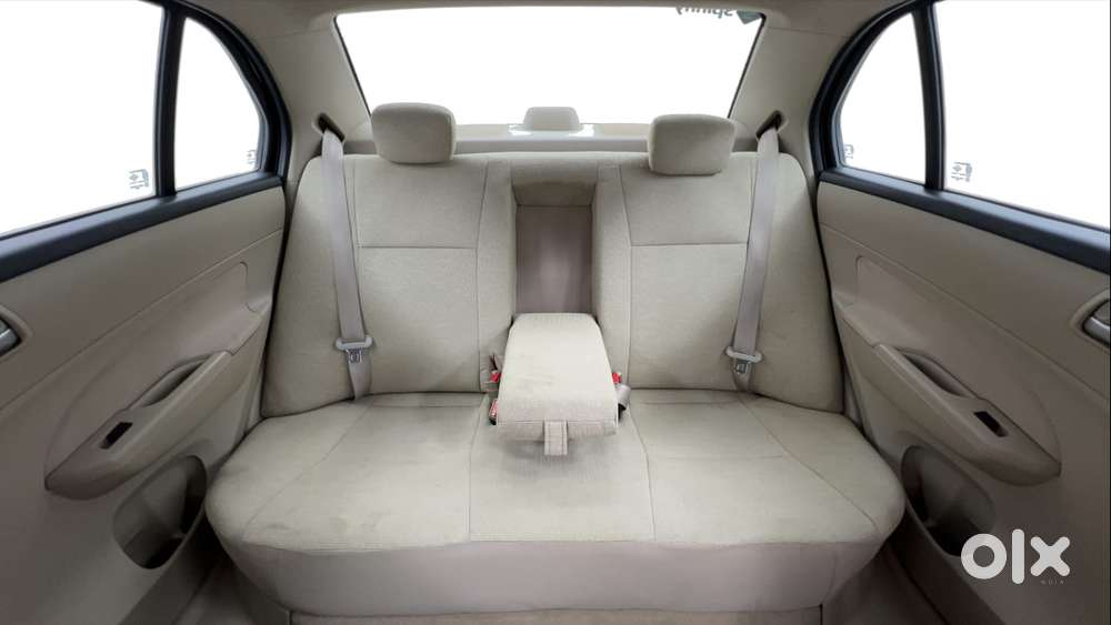 Maruti Suzuki Swift Dzire Amt Zdi, 2017, Diesel