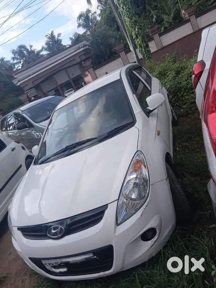 Hyundai I20 2009 Petrol 137000 Km Driven