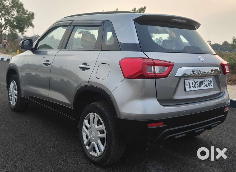 Maruti Suzuki Brezza, 2022, Petrol