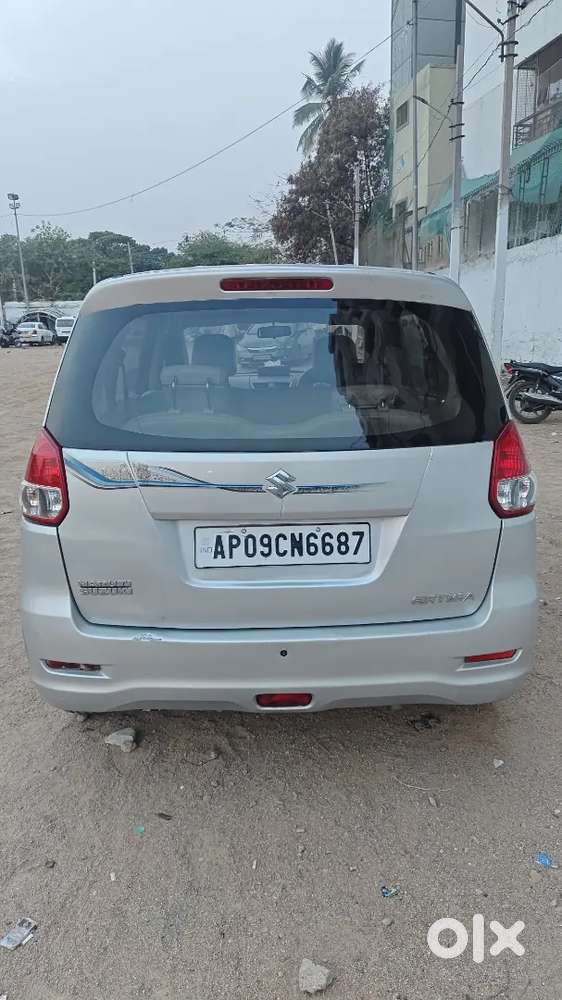 Maruti Suzuki Ertiga 2012 Diesel Well Maintained And Good Contidion.