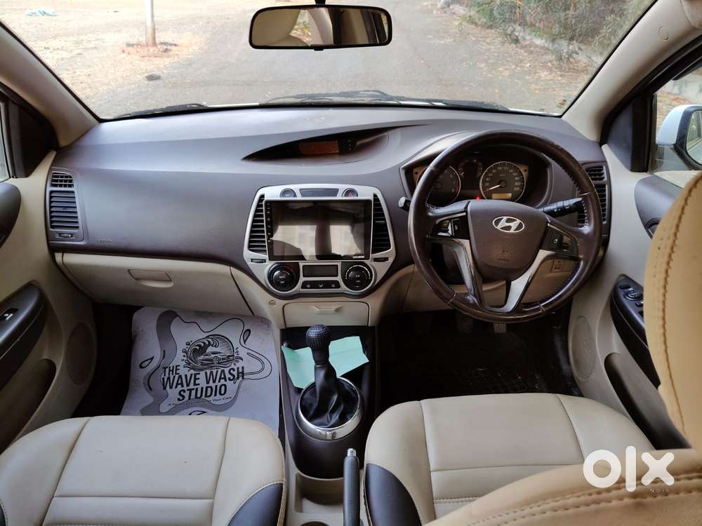 Hyundai I20 2009-2011 Asta, 2010, Petrol