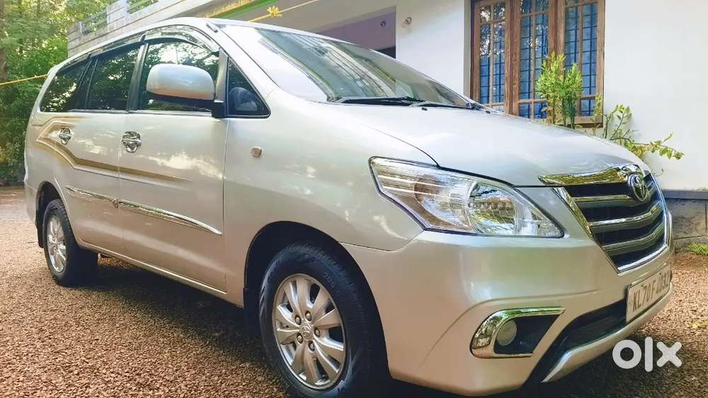 Toyota Innova 2010 Diesel Well Maintained No Complaints