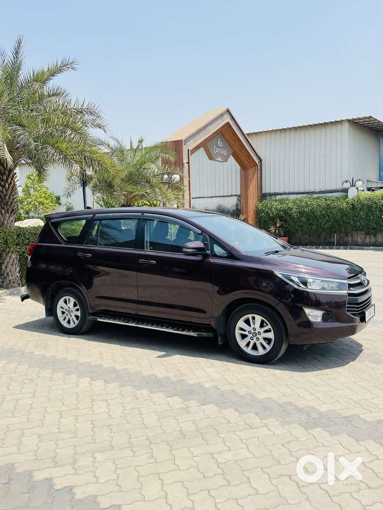 Toyota Innova Crysta 2.4 G Mt 8s, 2019, Diesel