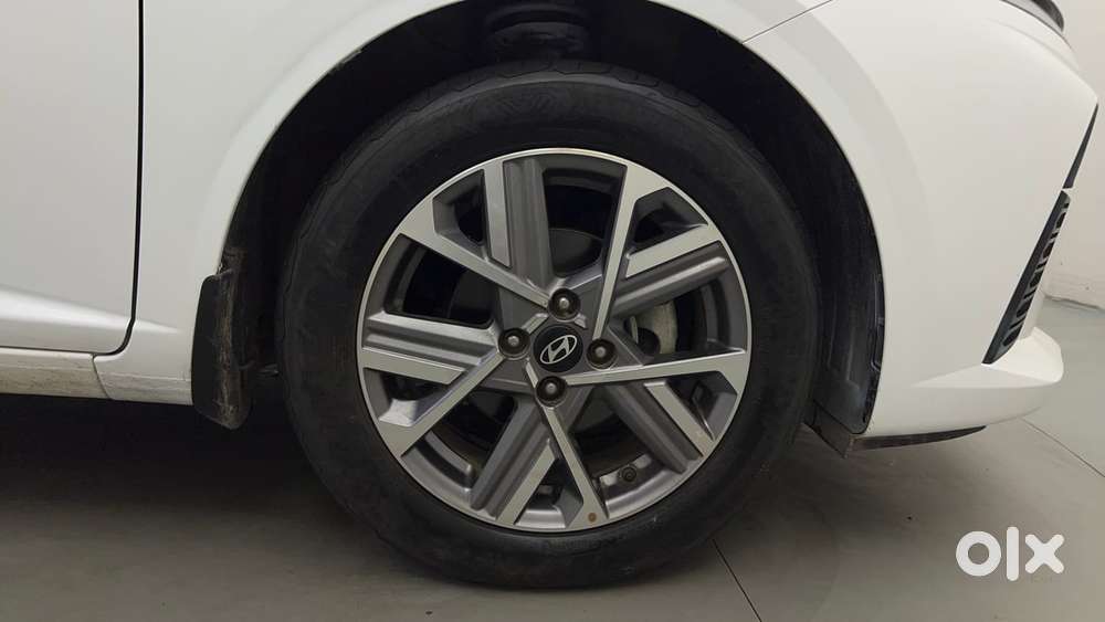 Hyundai Verna 1.5 Sx (o) Petrol Mt, 2024, Petrol