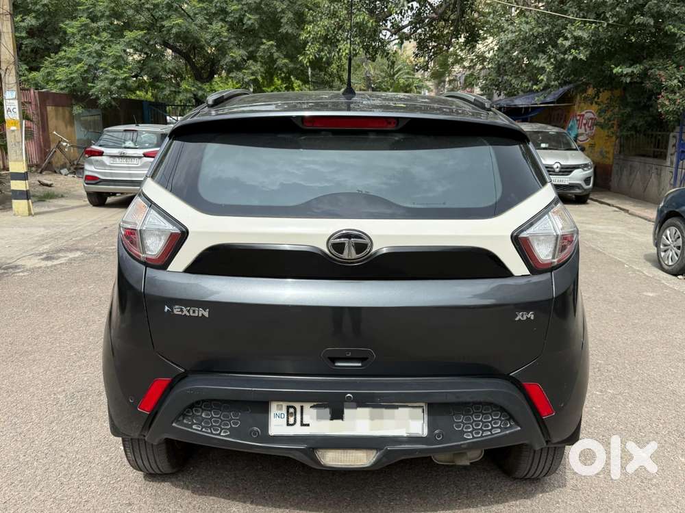 Tata Nexon 1.2 Revotron Xm (s), 2019, Petrol