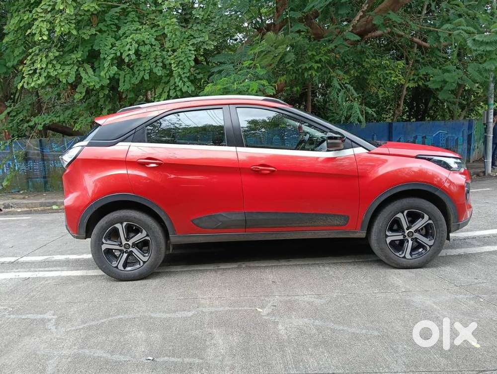 Tata Nexon 1.2 Revotron Xza Plus Premium, 2021, Petrol