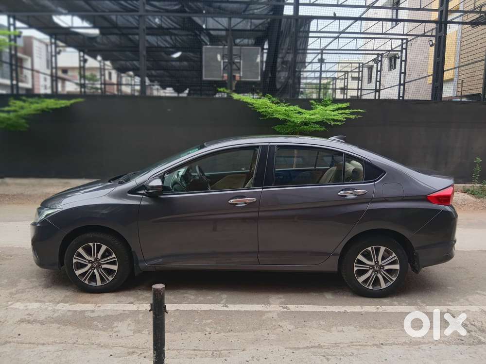 Honda City I-vtec V, 2020, Petrol