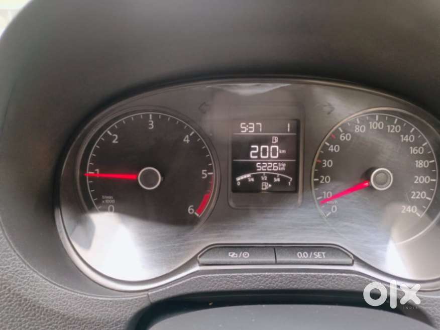 Volkswagen Vento 1.5 Tdi Comfortline At, 2018
